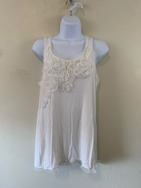 Kenar Cream Floral Appliqué Tank Top